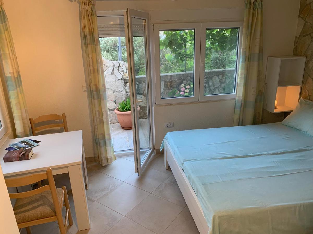 Petrovac Apartments Mirian מראה חיצוני תמונה